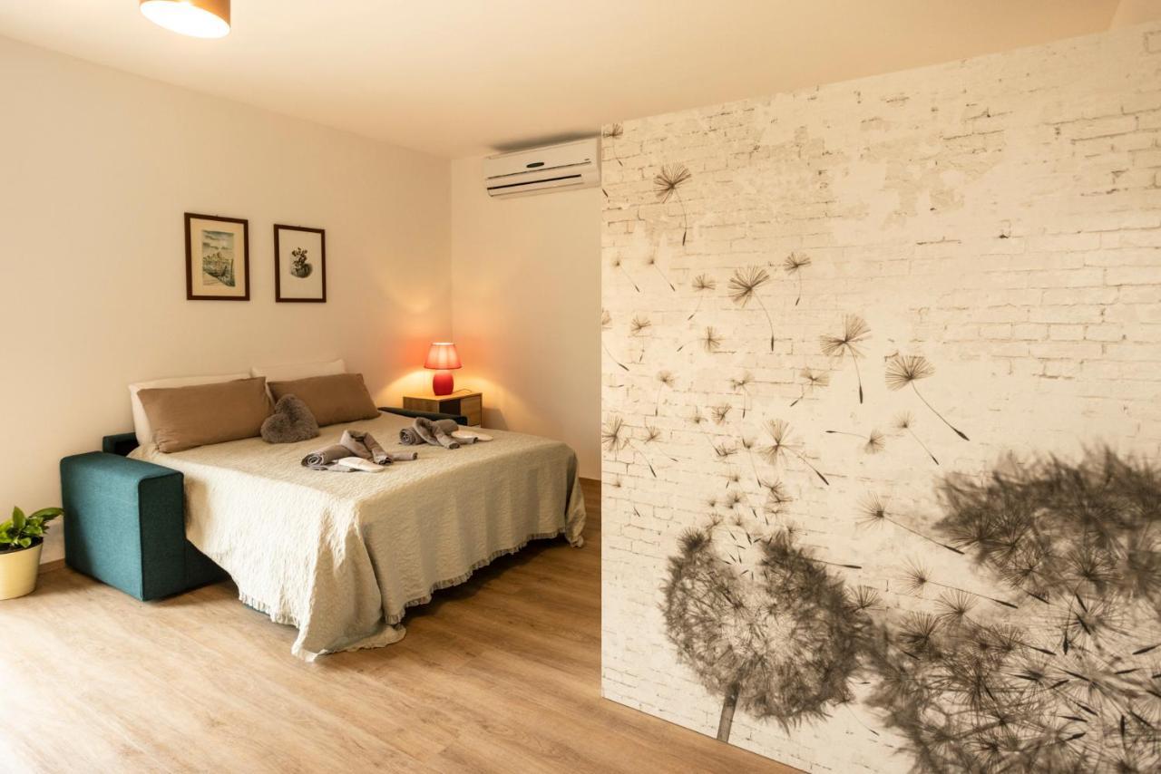 Borgoroma - Business & Apartments Verona Exterior photo